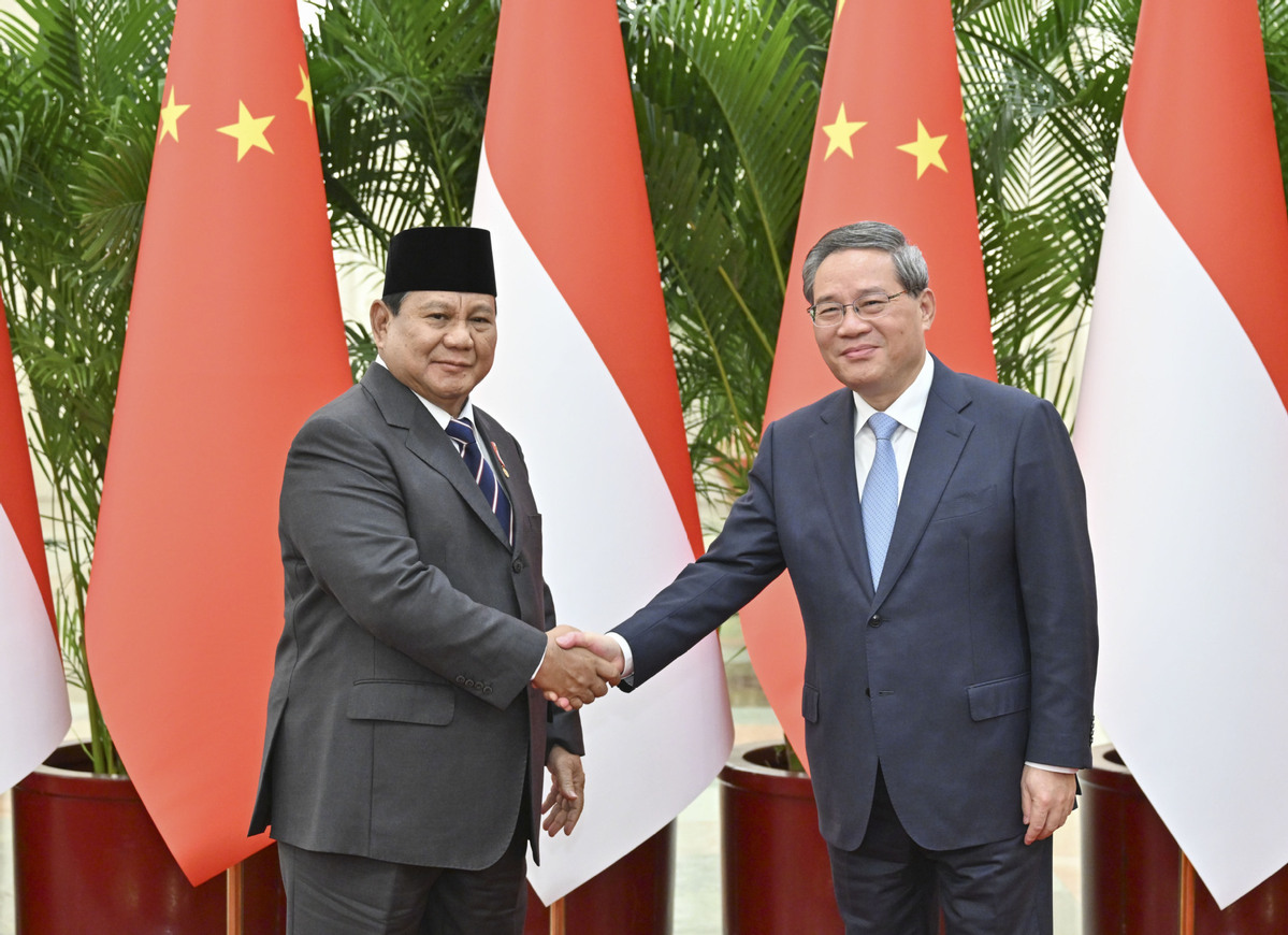 Indonesian protest against China cooperation risks