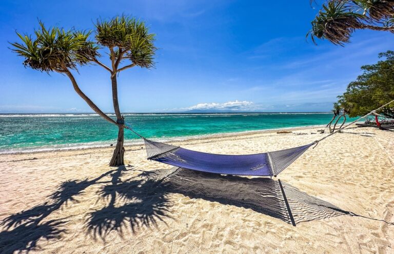 Beach,View,Of,Gili,Trawangan,Beach,In,Lombok,,Indonesia